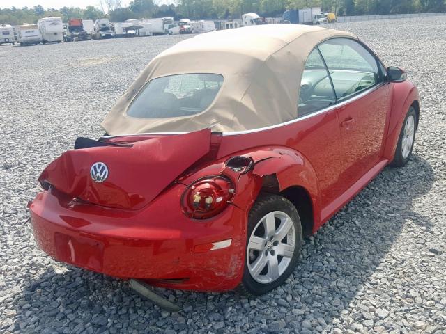 3VWPF31Y87M403683 - 2007 VOLKSWAGEN NEW BEETLE Rot Foto 4