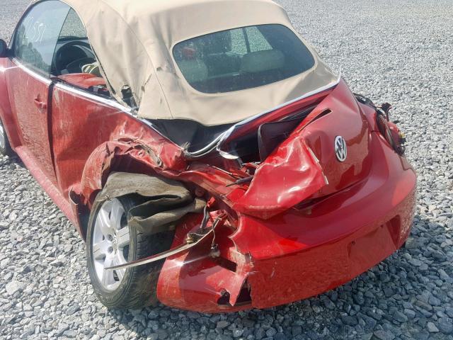 3VWPF31Y87M403683 - 2007 VOLKSWAGEN NEW BEETLE Rot Foto 9