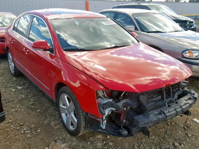 WVWAK73C88E010979 - 2008 VOLKSWAGEN PASSAT KOM RED photo 1