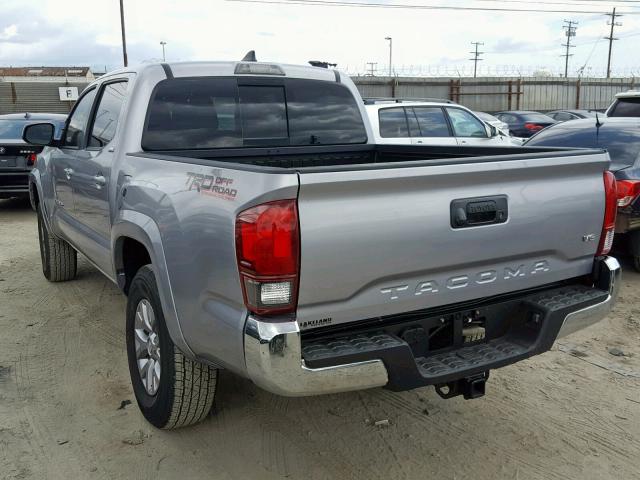 5TFAZ5CN6JX064194 - 2018 TOYOTA TACOMA DOU GRAY photo 3