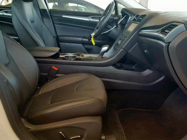 3FA6P0K97DR288774 - 2013 FORD FUSION TIT WHITE photo 5