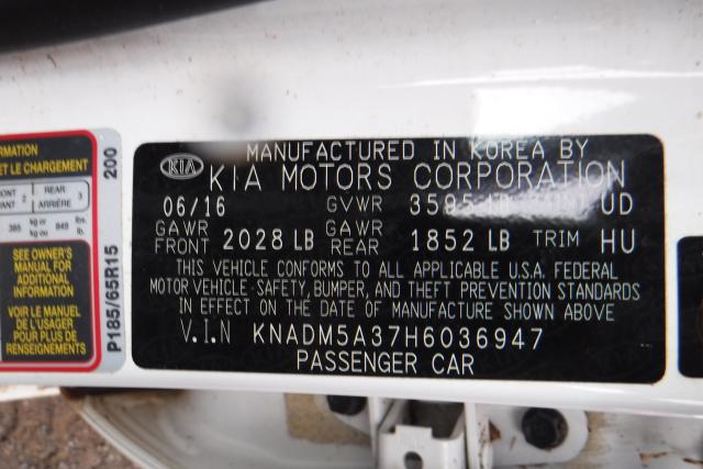 KNADM5A37H6036947 - 2017 KIA RIO LX WHITE photo 10