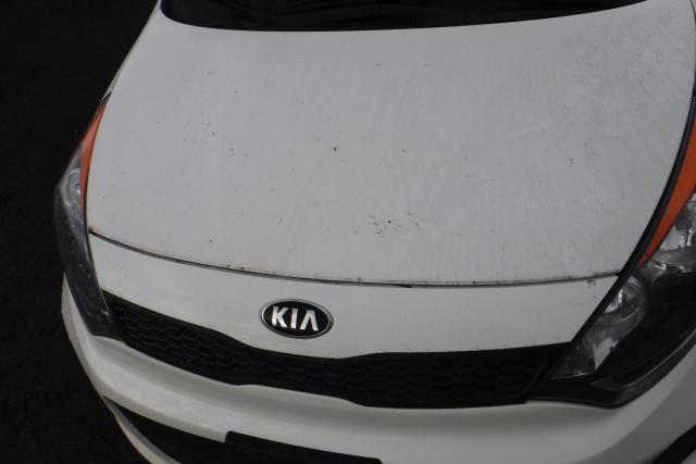 KNADM5A37H6036947 - 2017 KIA RIO LX WHITE photo 7