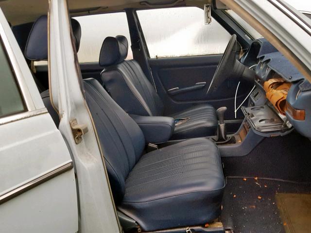 12312310120938 - 1979 MERCEDES-BENZ 240D BLUE photo 5