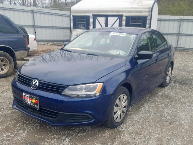 3VW1K7AJ5EM411894 - 2014 VOLKSWAGEN JETTA BASE Կապույտ լուսանկար 2