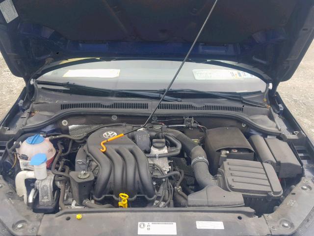 3VW1K7AJ5EM411894 - 2014 VOLKSWAGEN JETTA BASE Կապույտ լուսանկար 7