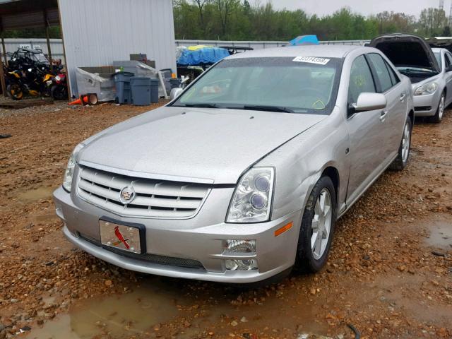 1G6DW677750126324 - 2005 CADILLAC STS SILVER photo 2