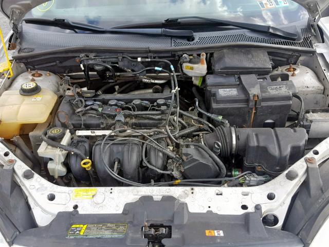 1FAFP31N57W196015 - 2007 FORD FOCUS ZX3 SILVER photo 7