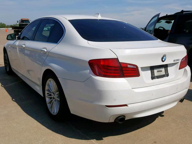 WBAFR7C56BC800347 - 2011 BMW 535 I WHITE photo 3