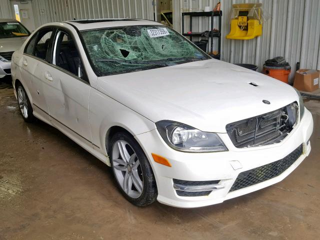 WDDGF4HB1DR279685 - 2013 MERCEDES-BENZ C 250 WHITE photo 1