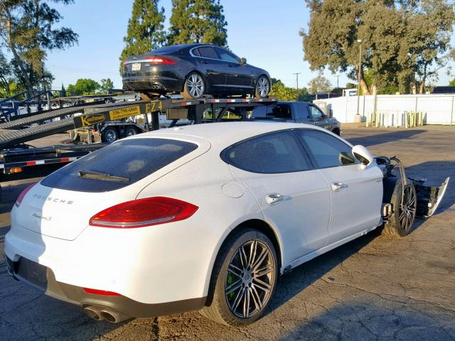 WP0AD2A72GL040346 - 2016 PORSCHE PANAMERA S WHITE photo 4