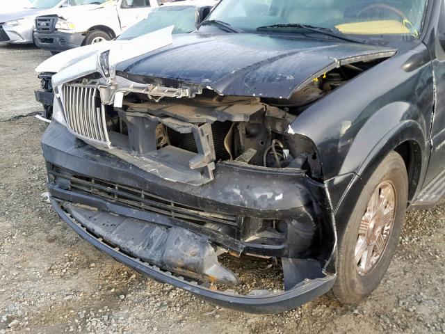 5LMFU27546LJ29063 - 2006 LINCOLN NAVIGATOR შავი ფოტო 9