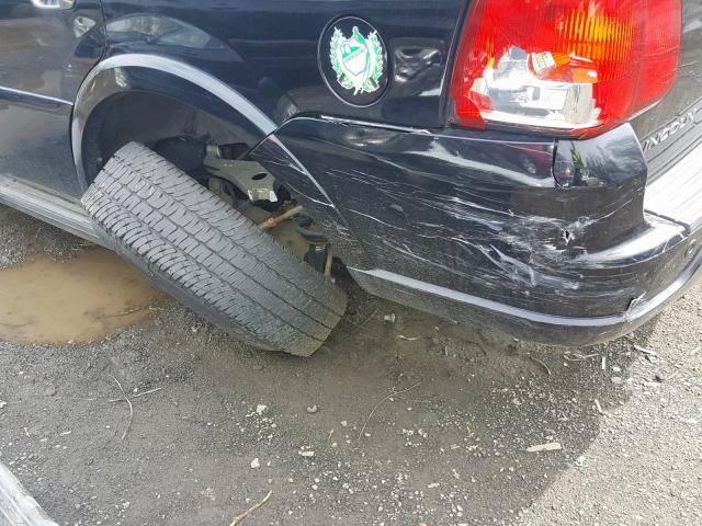 5LMFU28565LJ13654 - 2005 LINCOLN NAVIGATOR Qara foto 9