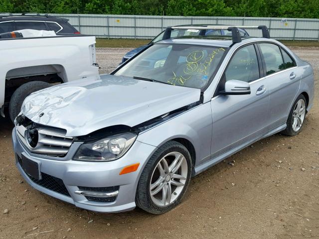 WDDGF4HB3DA878604 - 2013 MERCEDES-BENZ C 250 SILVER photo 2