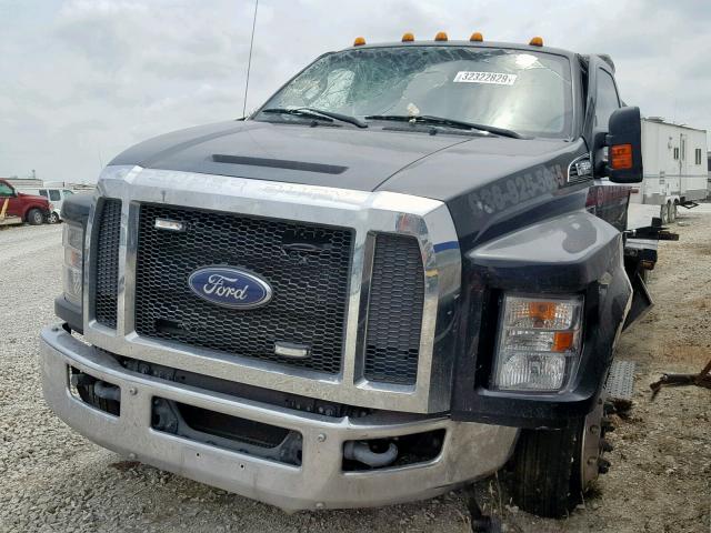 1FDWX6DC7HDB11884 - 2017 FORD F650 SUPER BLACK photo 2