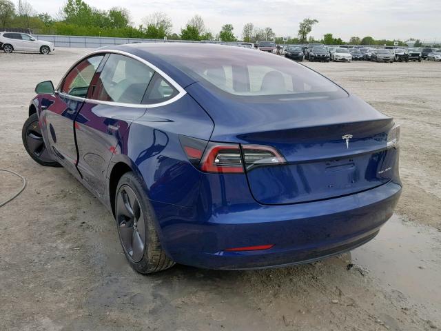 5YJ3E1EBXJF108093 - 2018 TESLA MODEL 3 BLUE photo 3