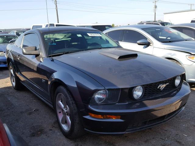 1ZVFT82H175220910 - 2007 FORD MUSTANG GT BLACK photo 1