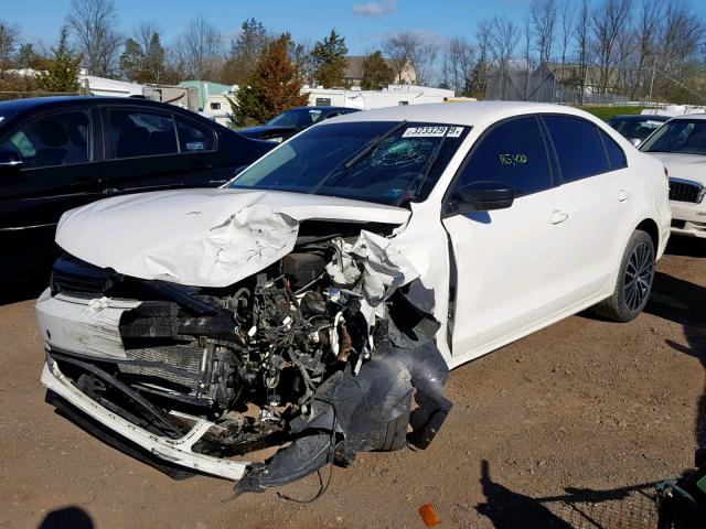 3VW1K7AJ1CM343509 - 2012 VOLKSWAGEN JETTA BASE WHITE photo 2