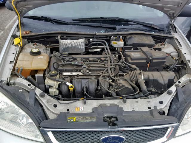 1FAHP34N27W174039 - 2007 FORD FOCUS ZX4 SILVER photo 7