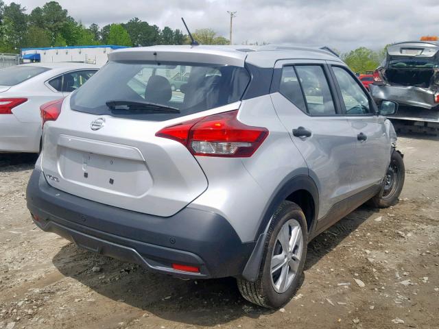 3N1CP5CU6JL536091 - 2018 NISSAN KICKS S SILVER photo 4