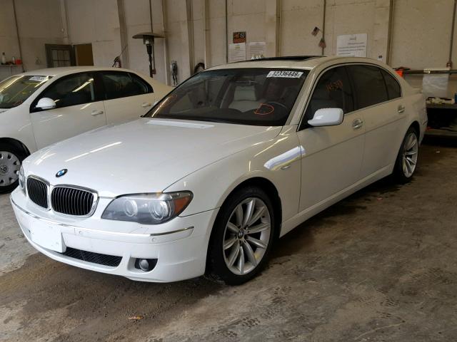 WBAHN83567DT74459 - 2007 BMW 750 WHITE photo 2