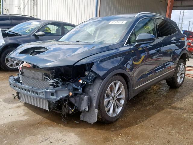 5LMCJ2C91KUL01929 - 2019 LINCOLN MKC SELECT BLUE photo 2