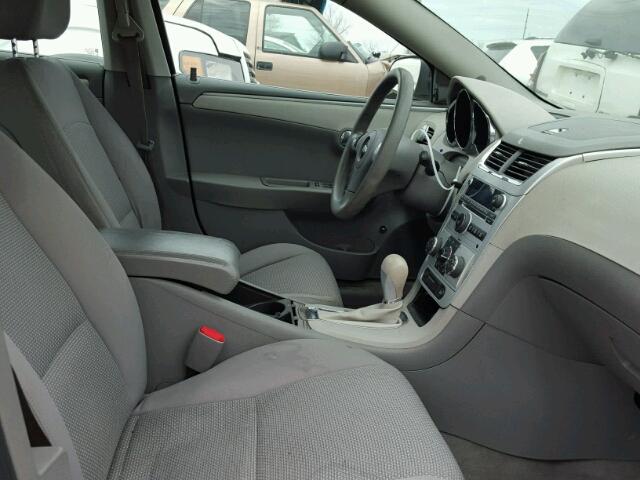 1G1ZG57N28F116707 - 2008 CHEVROLET MALIBU LS Gümüş foto 5