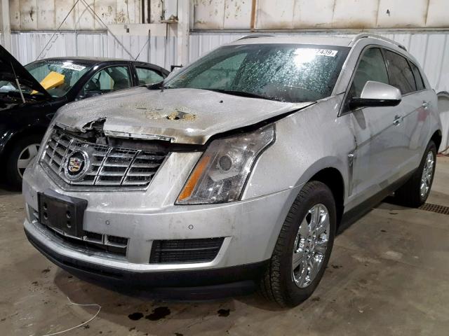 3GYFNEE33ES563923 - 2014 CADILLAC SRX LUXURY SILVER photo 2