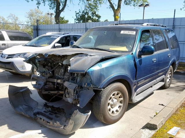 5LMRU27L8WLJ32785 - 1998 LINCOLN NAVIGATOR Vert photo 2