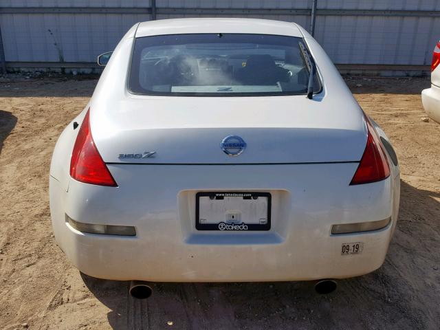 JN1AZ34E15M654428 - 2005 NISSAN 350Z COUPE WHITE photo 6