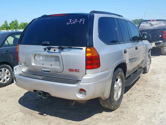 1GKDS13S262300297 - 2006 GMC ENVOY SILVER photo 4