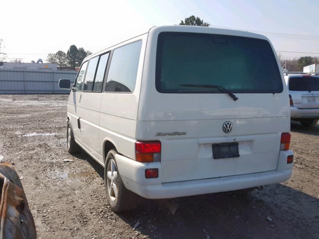 WV2MB47093H037760 - 2003 VOLKSWAGEN EUROVAN MV WHITE photo 3