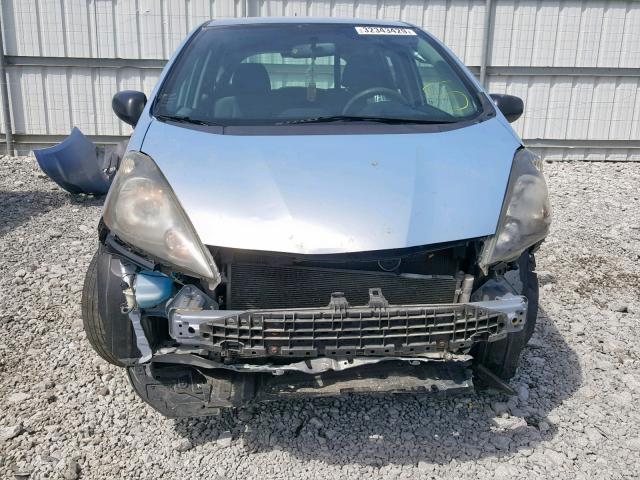 JHMGE8H24AC017662 - 2010 HONDA FIT BLUE photo 9