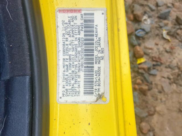 JTHBD192530070023 - 2003 LEXUS IS 300 YELLOW photo 10