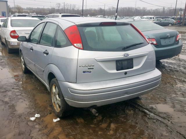 1FAHP37N37W170044 - 2007 FORD FOCUS ZX5 SILVER photo 3