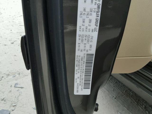 2V4RW3D15AR272762 - 2010 VOLKSWAGEN ROUTAN SE GRAY photo 10