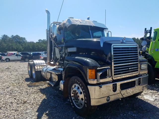 1M1AN07Y8GM022669 - 2016 MACK 600 CHU600  photo 1