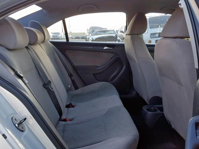 3VW2K7AJ4BM398555 - 2011 VOLKSWAGEN JETTA BASE SILVER photo 6