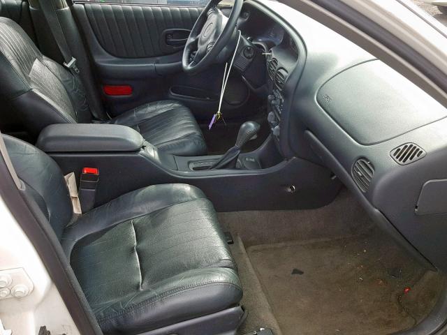 1G2WR52163F160604 - 2003 PONTIAC GRAND PRIX WHITE photo 5