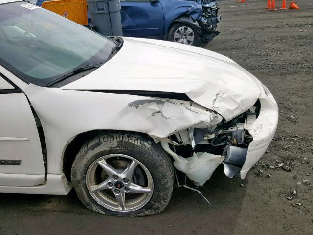 1G2WR52163F160604 - 2003 PONTIAC GRAND PRIX WHITE photo 9