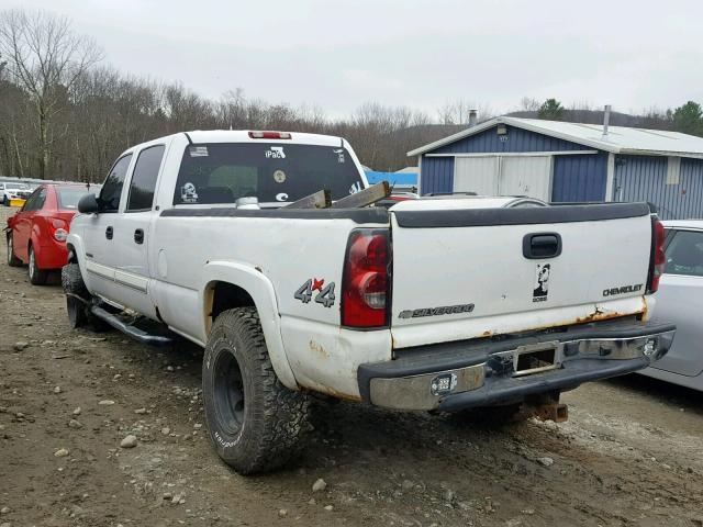 1GCHK23U44F172476 - 2004 CHEVROLET SILVERADO WHITE photo 3