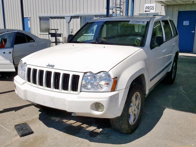 1J8GR48K47C638416 - 2007 JEEP GRAND CHER WHITE photo 2