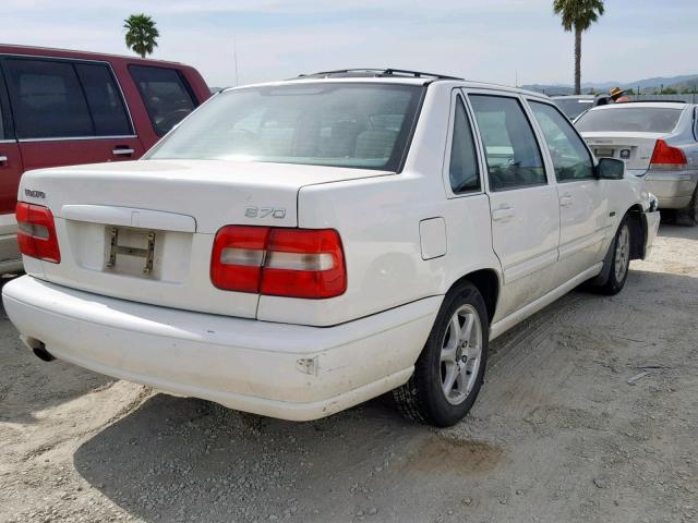 YV1LS5577W2494648 - 1998 VOLVO S70 WHITE photo 4