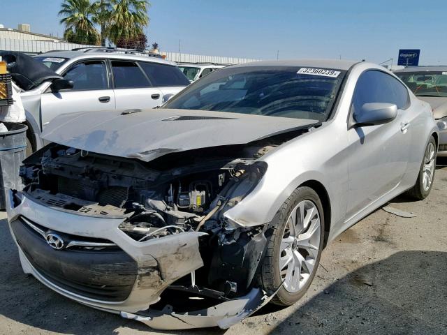 KMHHT6KDXDU100159 - 2013 HYUNDAI GENESIS CO SILVER photo 2