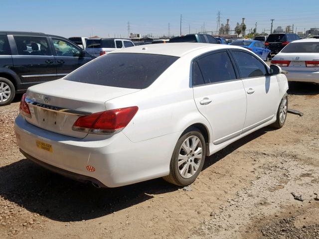 4T1BK3DBXBU388961 - 2011 TOYOTA AVALON BAS WHITE photo 4