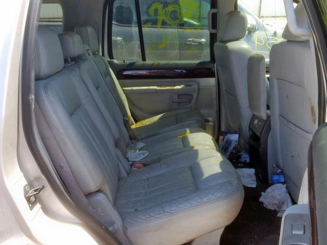 5LMEU88H94ZJ22353 - 2004 LINCOLN AVIATOR 银色 照片 6