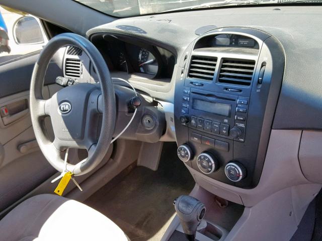 KNAFE221895608374 - 2009 KIA SPECTRA EX WHITE photo 9