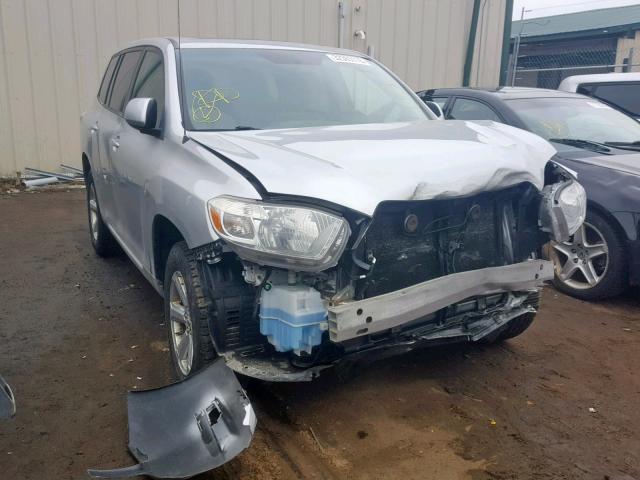 JTEES41A592130447 - 2009 TOYOTA HIGHLANDER SILVER photo 1