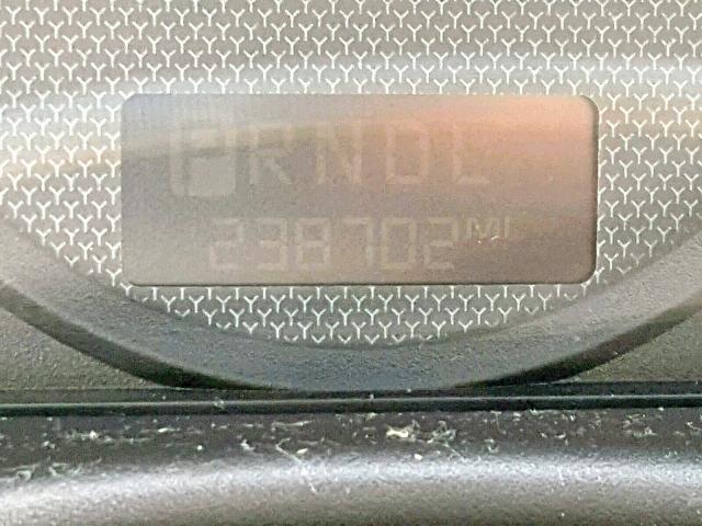 1G1ZT54815F180968 - 2005 CHEVROLET MALIBU LS GREEN photo 8