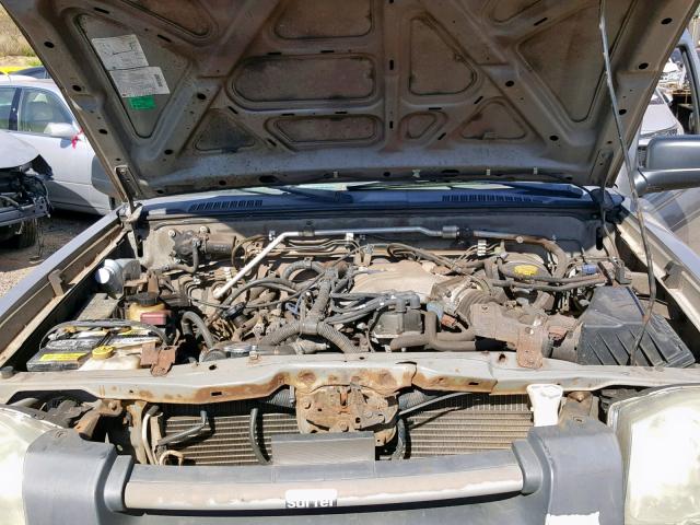 1N6ED27T52C378691 - 2002 NISSAN FRONTIER C GOLD photo 7